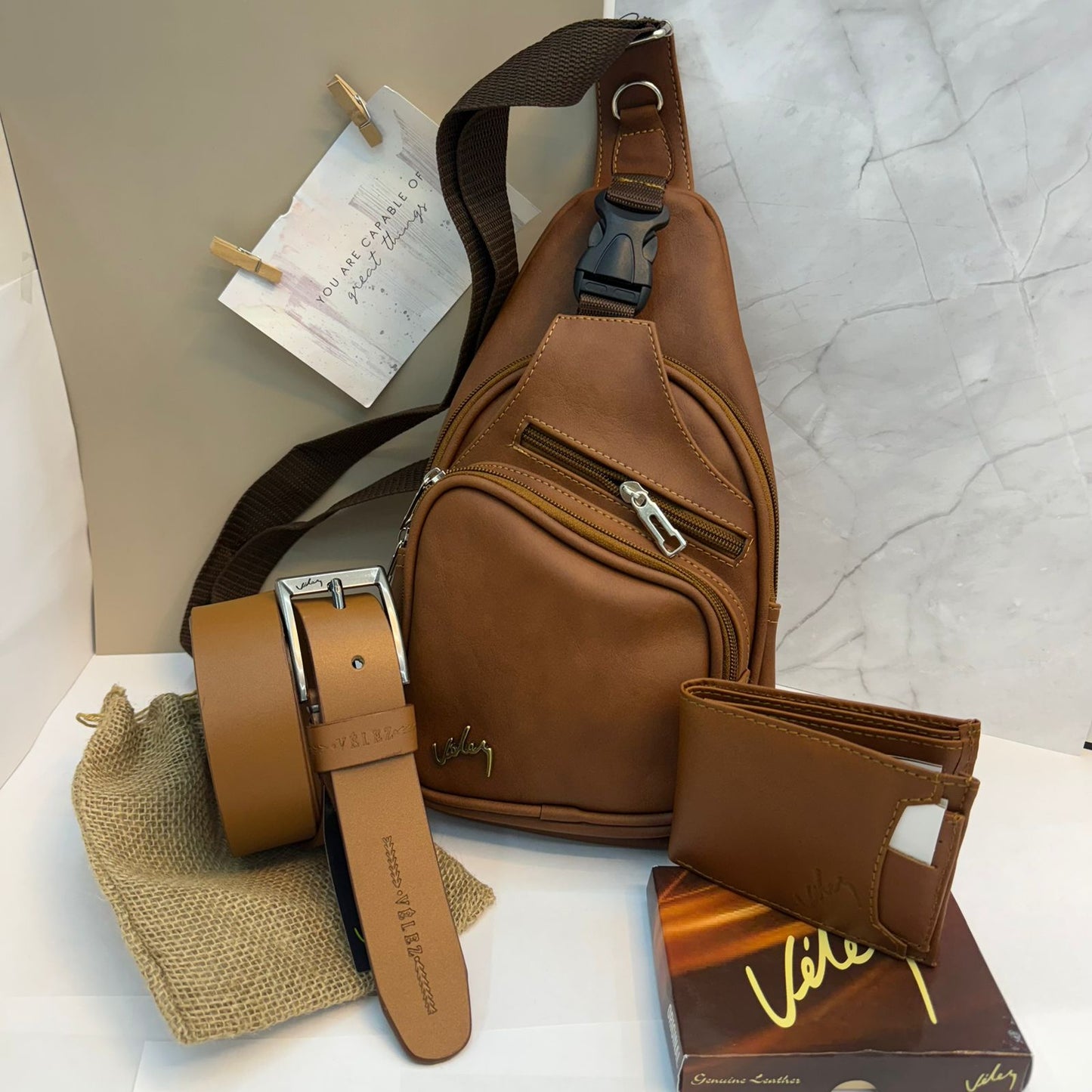 Set Exclusivo Vélez Caballero – Carriel, Billetera y Perchero en Cuero Premium