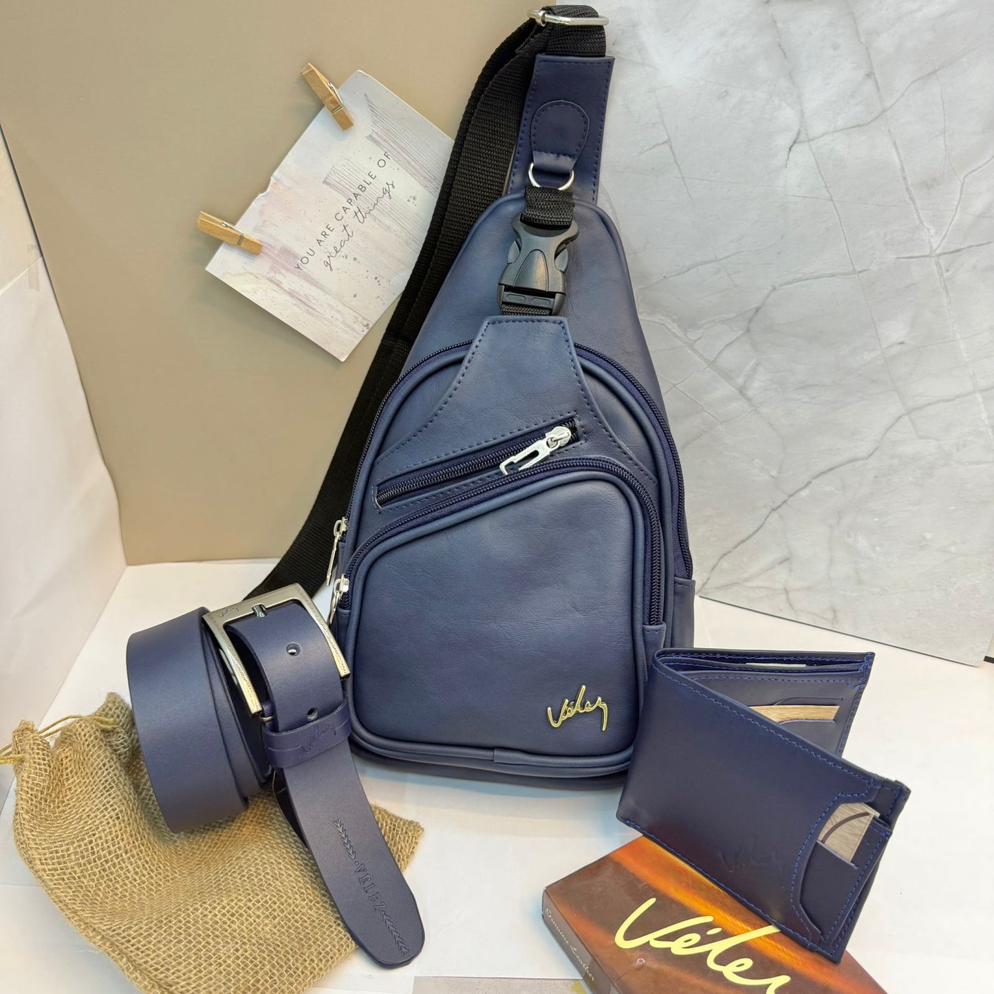 Set Exclusivo Vélez Caballero – Carriel, Billetera y Perchero en Cuero Premium