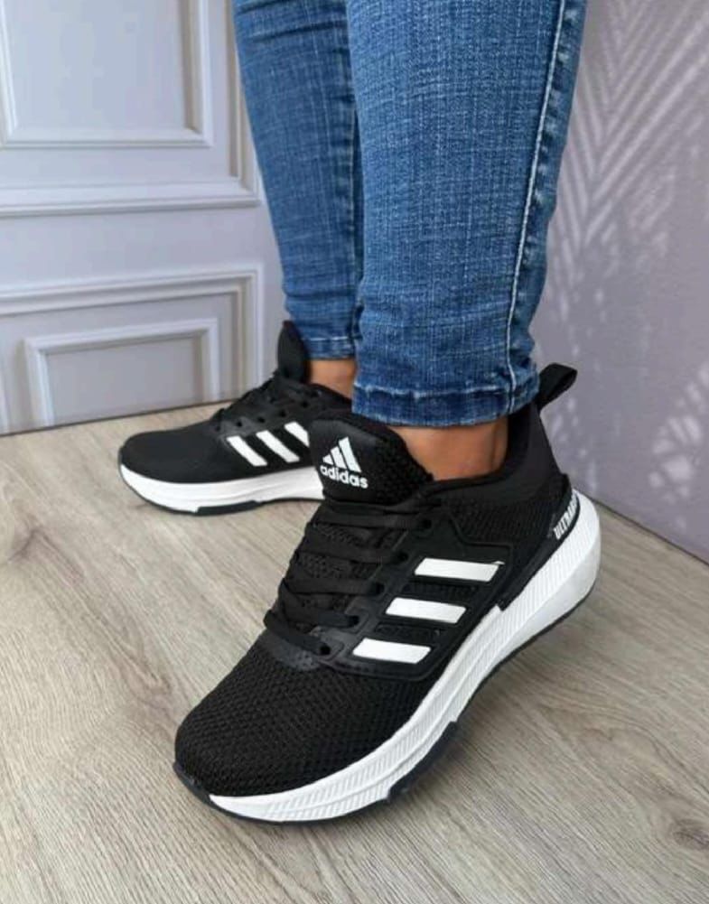 Tenis Adidas Ultraboost  | Comodidad premium y diseño deportivo